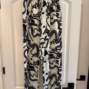 DISSH Cream and Black Patterned Pants